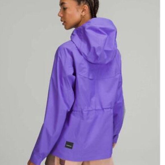 Lululemon Waterproof Hiking Half Zip Pullover Light Electric Indigo Size 4 Gorp - Picture 9 of 9